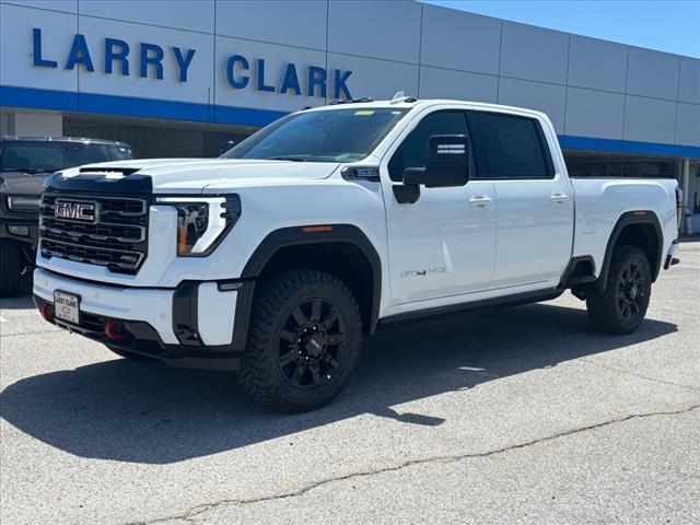 2025 GMC Sierra 2500HD AT4