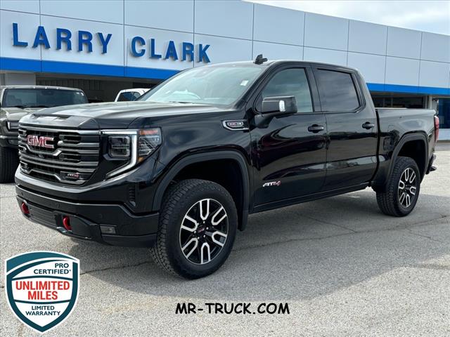 2025 GMC Sierra 1500 AT4