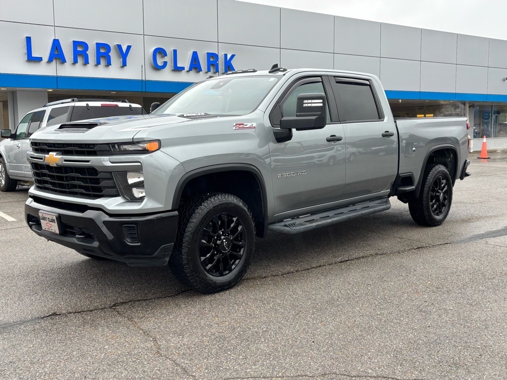 2024 Chevrolet Silverado 2500HD Custom
