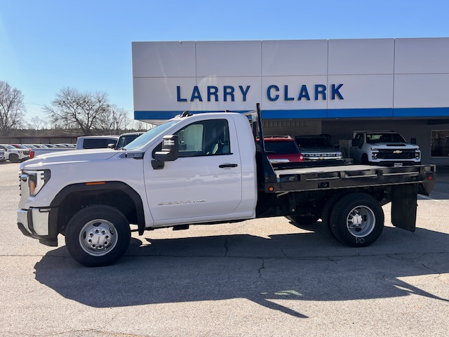 2024 GMC Sierra 3500HD CC Pro