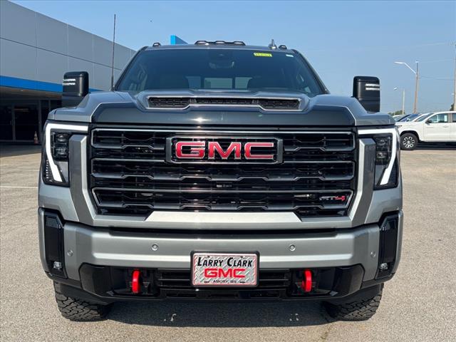 2025 GMC Sierra 2500HD AT4