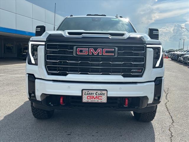 2025 GMC Sierra 2500HD AT4