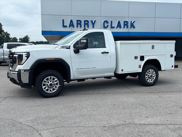 2025 GMC Sierra 2500HD Pro