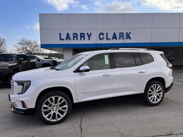 2025 GMC Acadia Denali