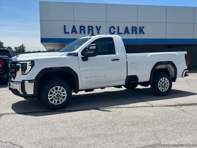 2025 GMC Sierra 2500HD Pro