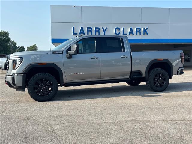 2025 GMC Sierra 2500HD AT4