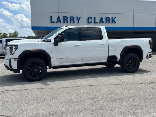 2025 GMC Sierra 2500HD AT4