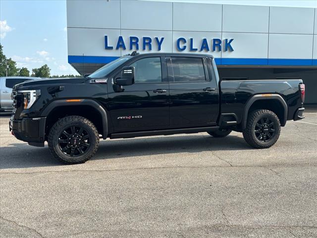 2025 GMC Sierra 2500HD AT4