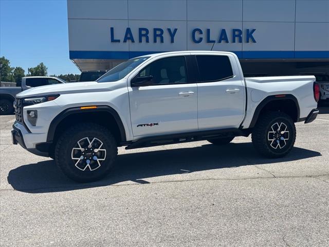 2025 GMC Canyon AT4