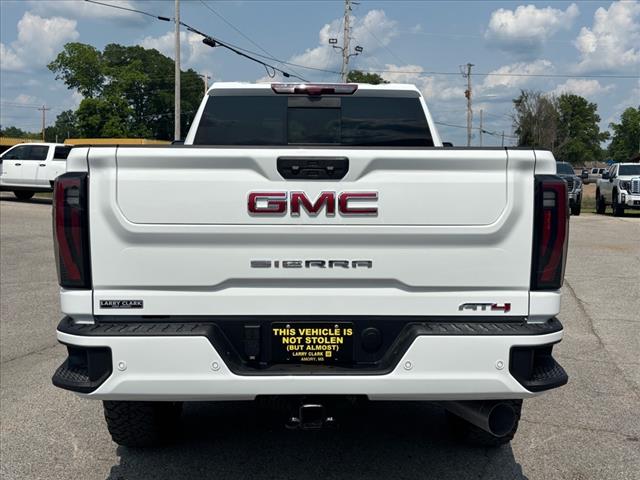 2025 GMC Sierra 2500HD AT4