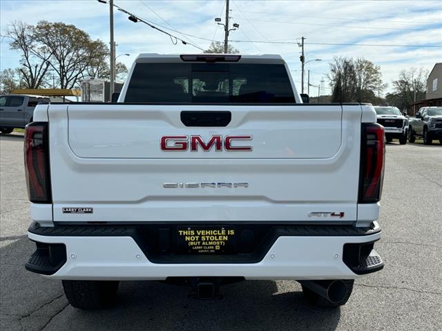 2025 GMC Sierra 2500HD AT4