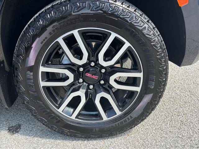 2024 GMC Yukon XL AT4