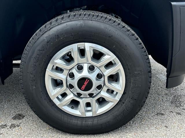 2025 GMC Sierra 2500HD Pro