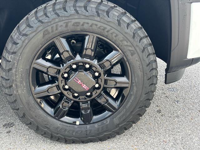 2025 GMC Sierra 2500HD AT4