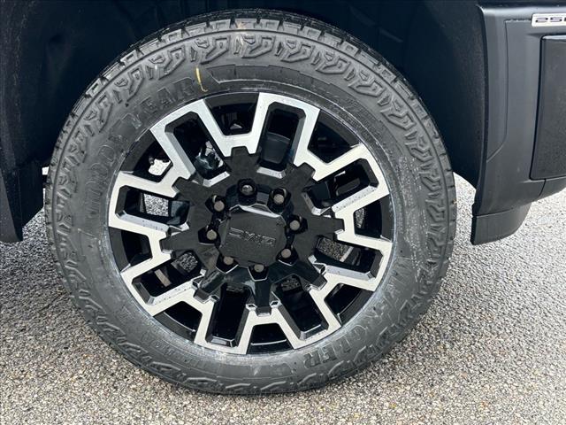 2025 GMC Sierra 2500HD Denali