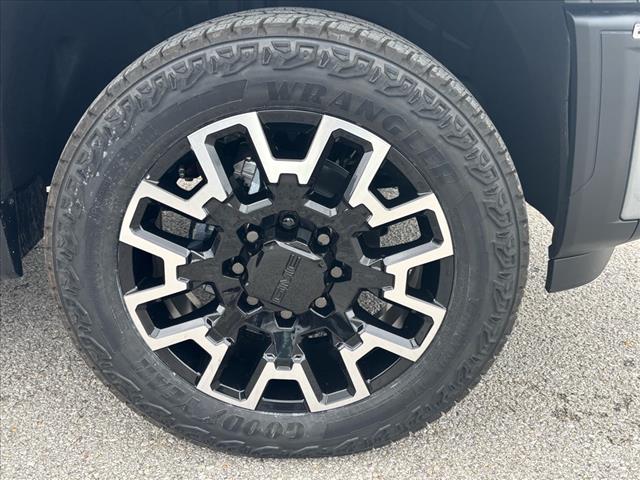 2025 GMC Sierra 2500HD Denali Ultimate