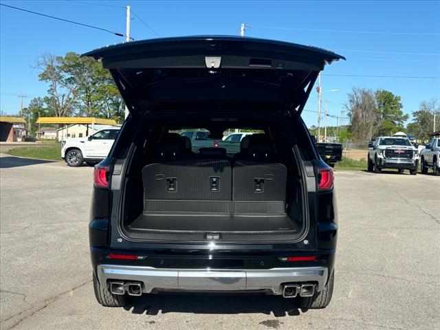 2025 GMC Acadia Denali