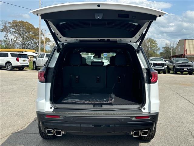2025 GMC Acadia AT4