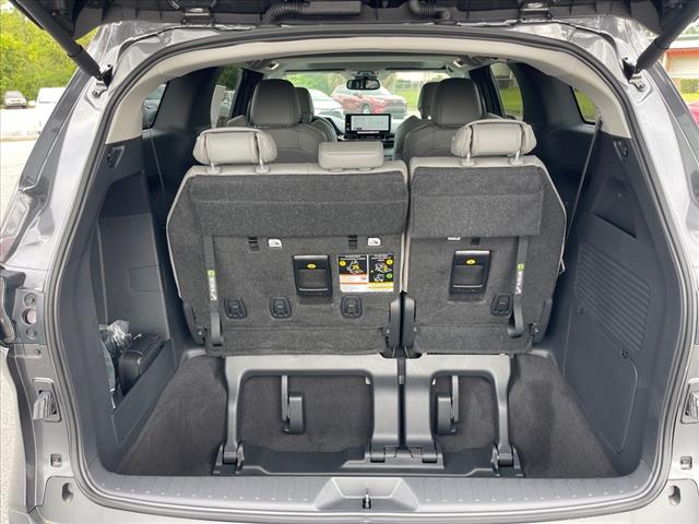 2025 Toyota Sienna XLE 7-Passenger