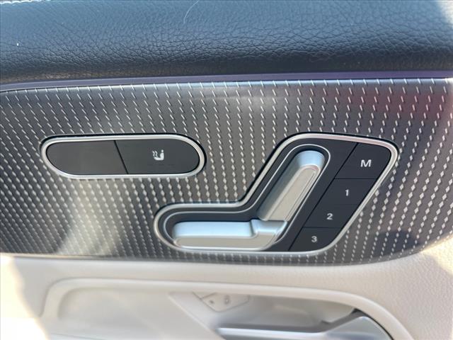 2022 Mercedes-Benz GLB GLB 250