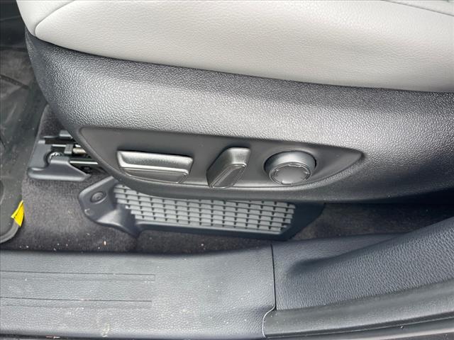 2025 Toyota Sienna XLE 7-Passenger