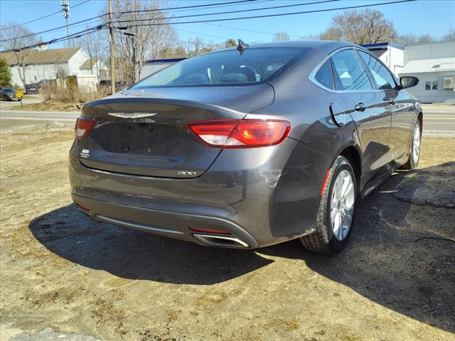 2016 Chrysler 200 Limited