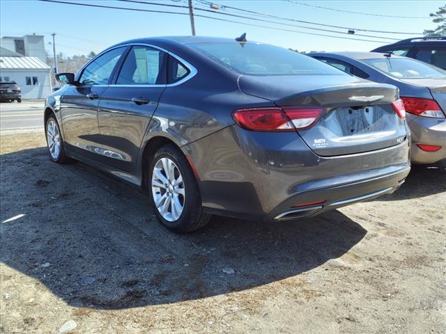 2016 Chrysler 200 Limited