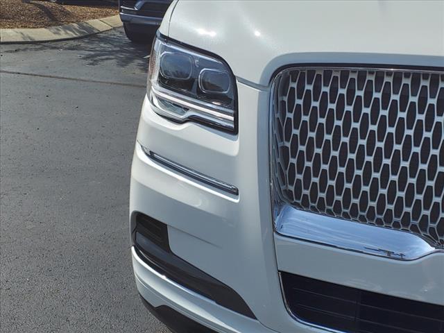 2023 Lincoln Navigator L RESERVE