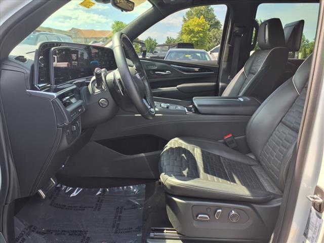 2023 Cadillac Escalade-V Base