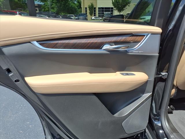 2025 Cadillac XT6 Sport