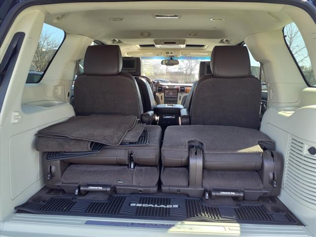 2013 Cadillac Escalade PLATINUM EDITION