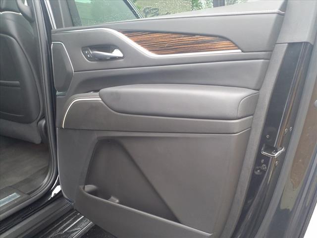 2024 Cadillac Escalade ESV Premium Luxury