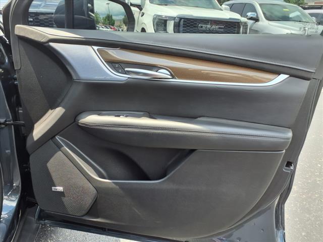 2020 Cadillac XT5 Sport