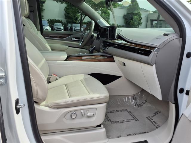 2023 Cadillac Escalade Sport Platinum