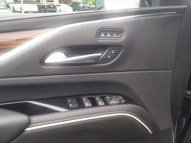 2024 Cadillac Escalade ESV Premium Luxury