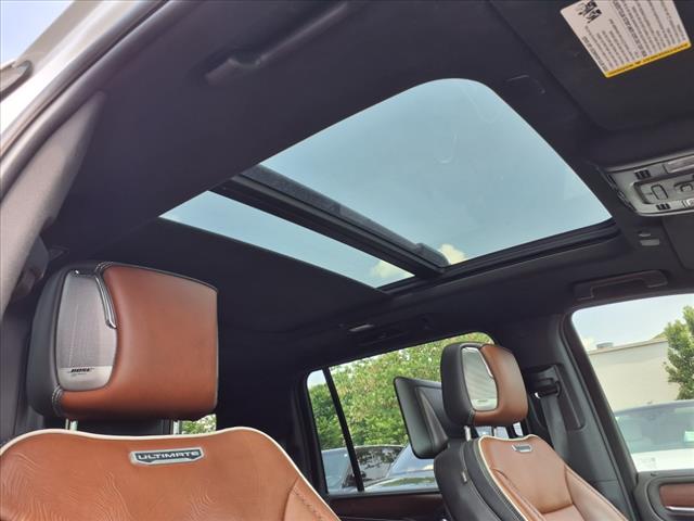2023 GMC Yukon XL Denali Ultimate