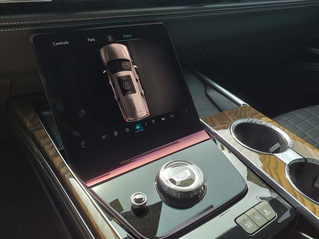 2025 Cadillac Escalade Sport Platinum