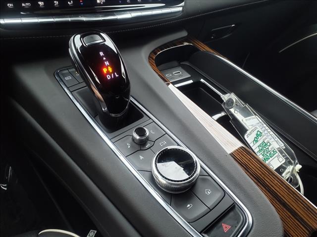 2024 Cadillac Escalade ESV Premium Luxury