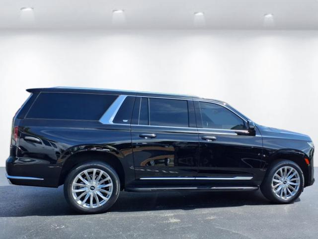 2022 Cadillac Escalade ESV Premium Luxury