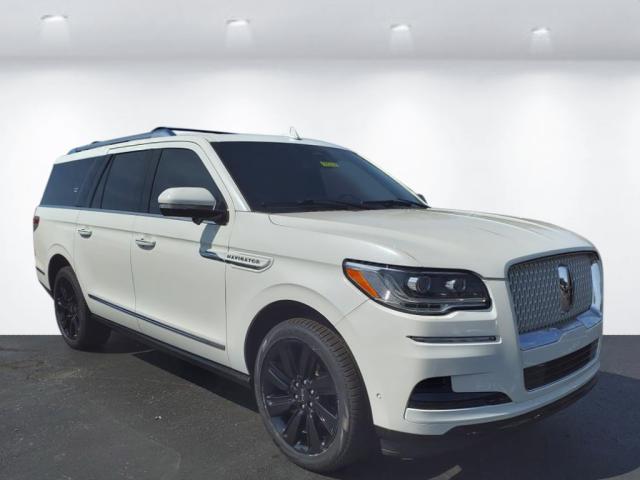 2023 Lincoln Navigator L RESERVE