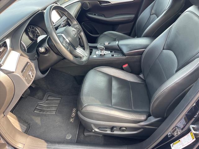 2019 INFINITI QX50 Essential