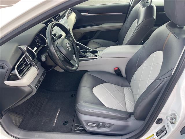 2019 Toyota Camry Hybrid XLE