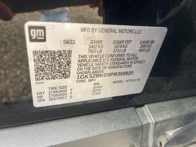 2023 GMC Yukon SLT