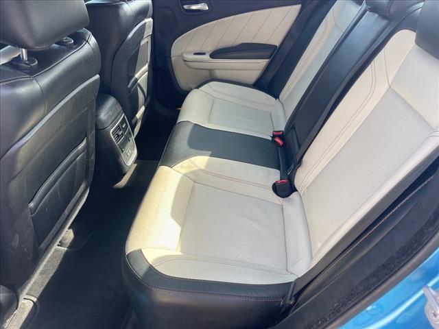 2016 Dodge Charger SXT