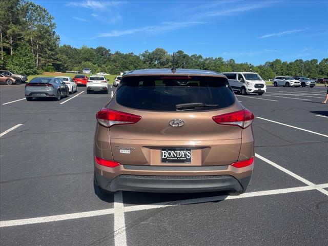 2016 Hyundai TUCSON SE