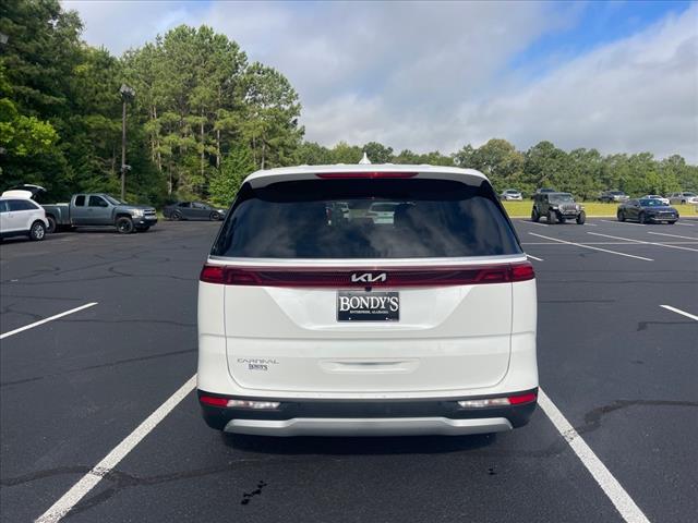 2024 Kia Carnival LX