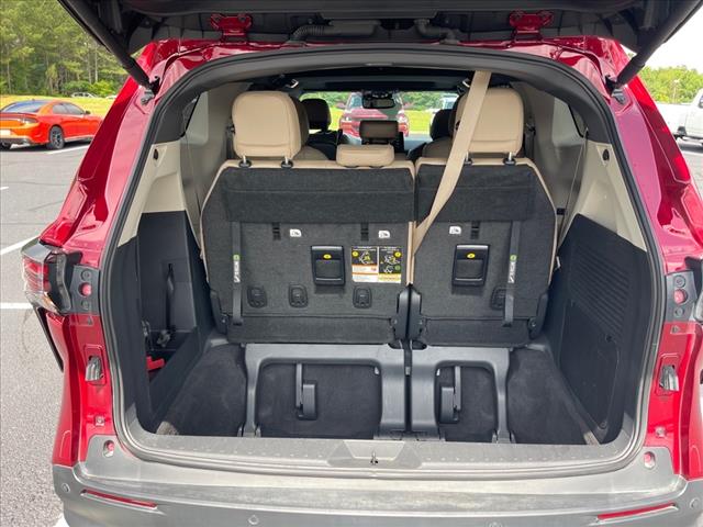 2023 Toyota Sienna XLE 8-Passenger