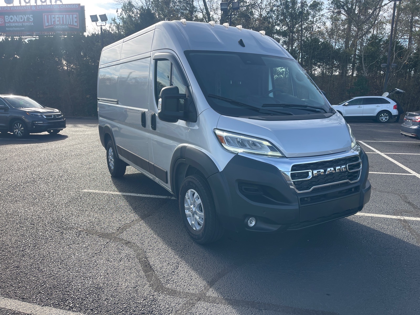 2024 RAM ProMaster 2500 SLT 136 High Roof Cargo Van FWD