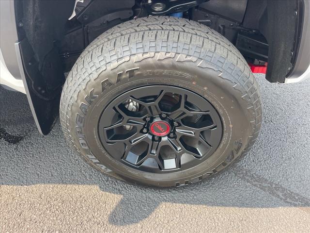 2024 Toyota Tacoma TRD Off-Road HV
