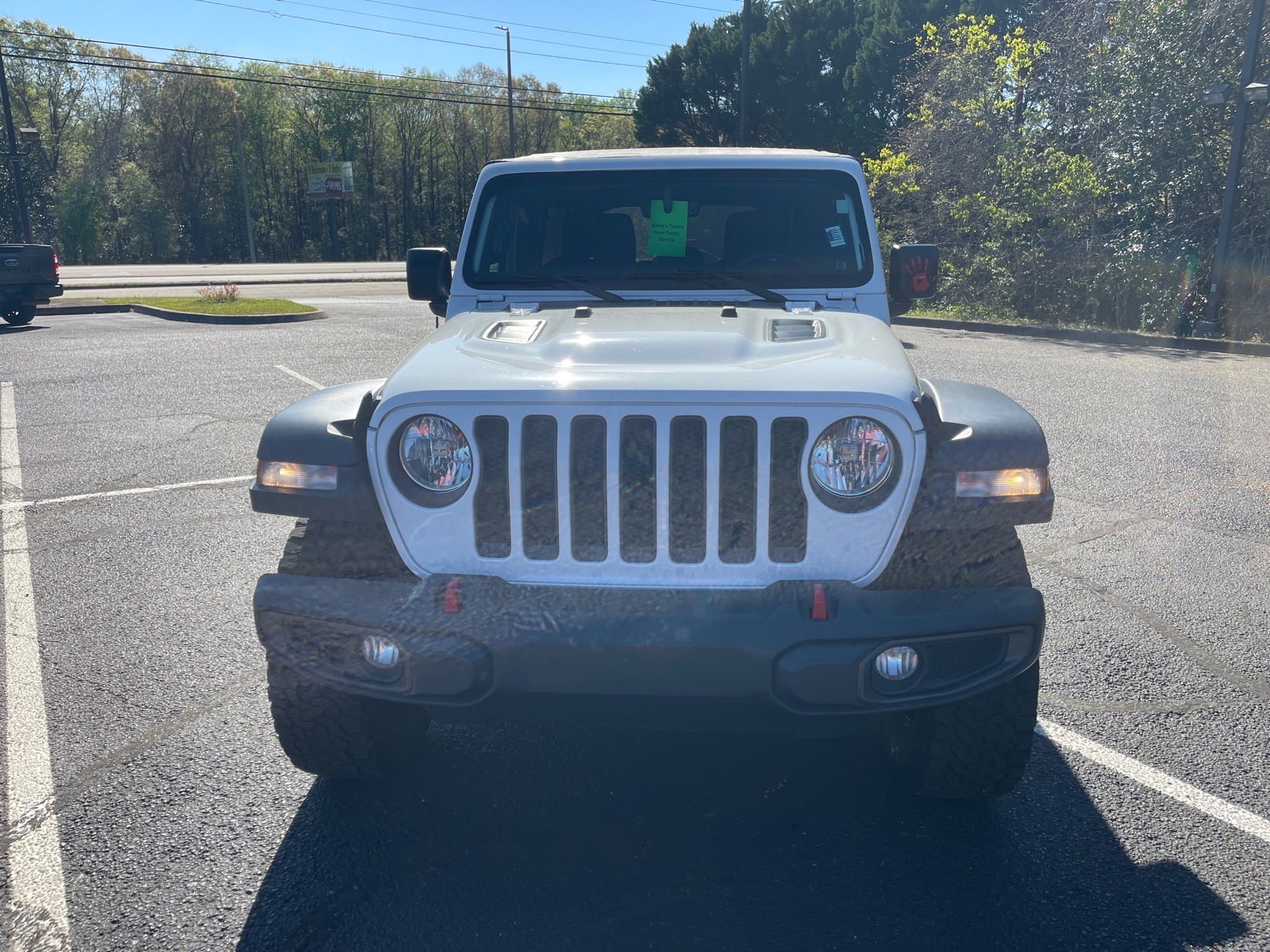 View vehicle photo 2